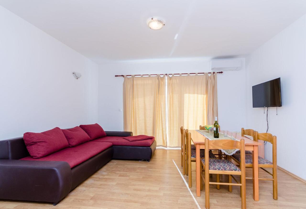 Apartments Alex Lopar Luaran gambar