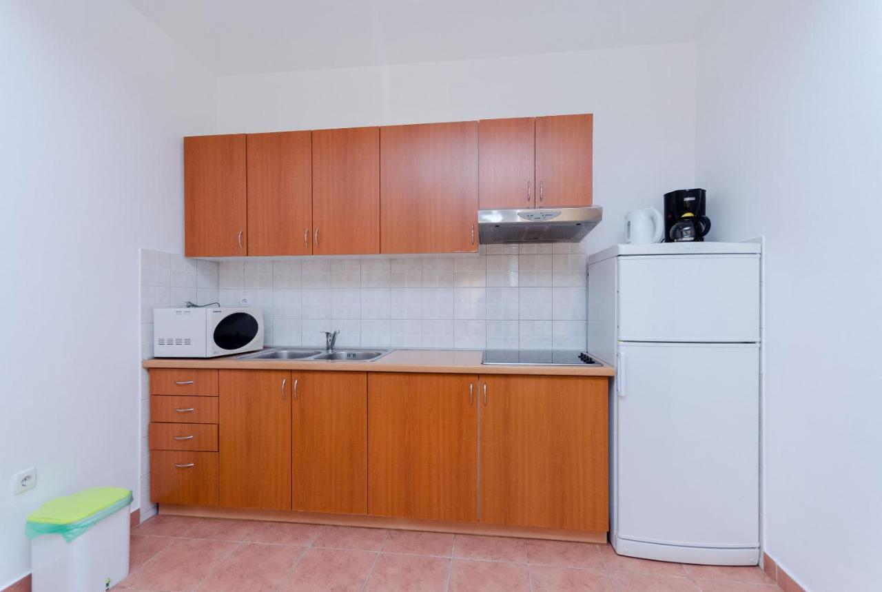 Apartments Alex Lopar Luaran gambar
